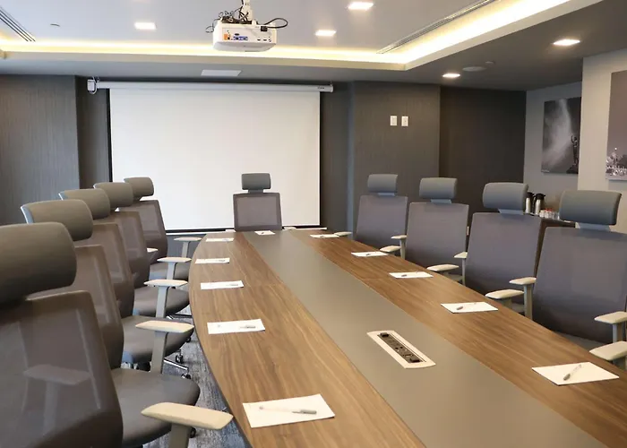 Hampton Inn & Suites By Hilton Puebla