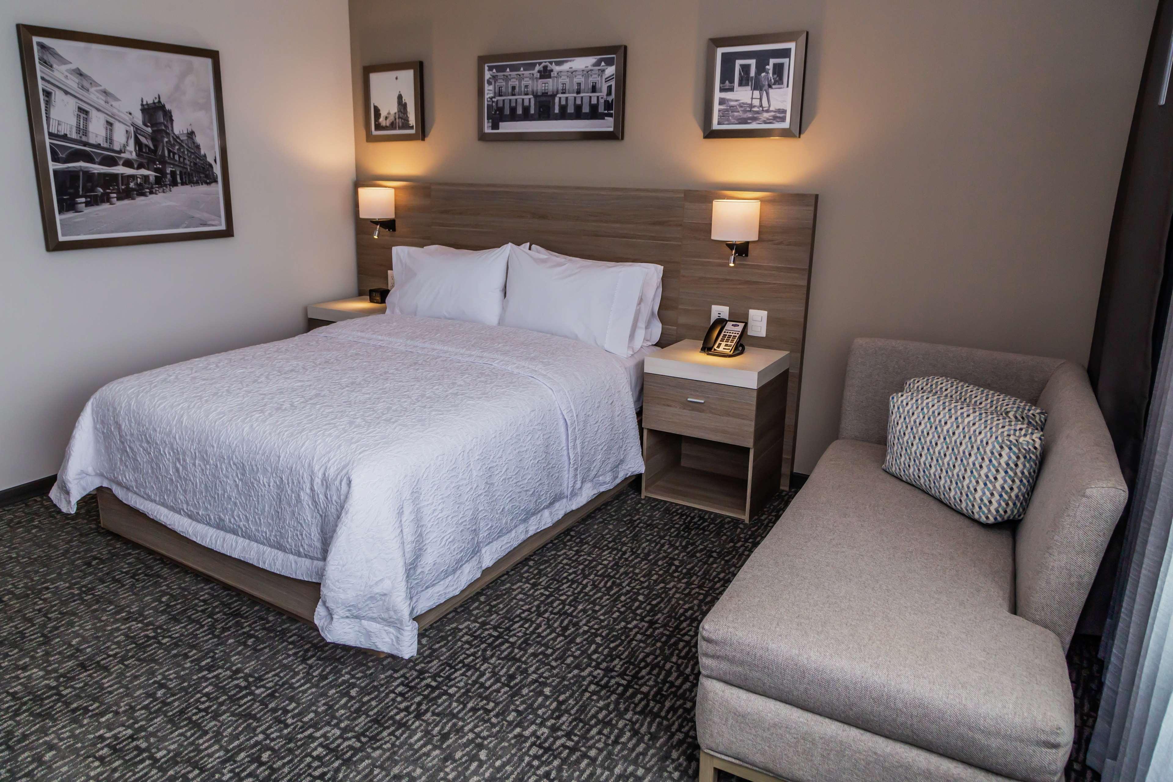 Hampton & By Hilton Hotel Puebla